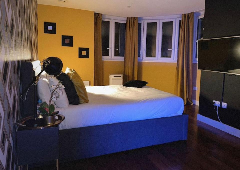 Cosy City Centre Apartment With Parking 伯明翰 外观 照片